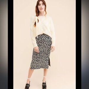 JOA Leopard Print Sweater Skirt